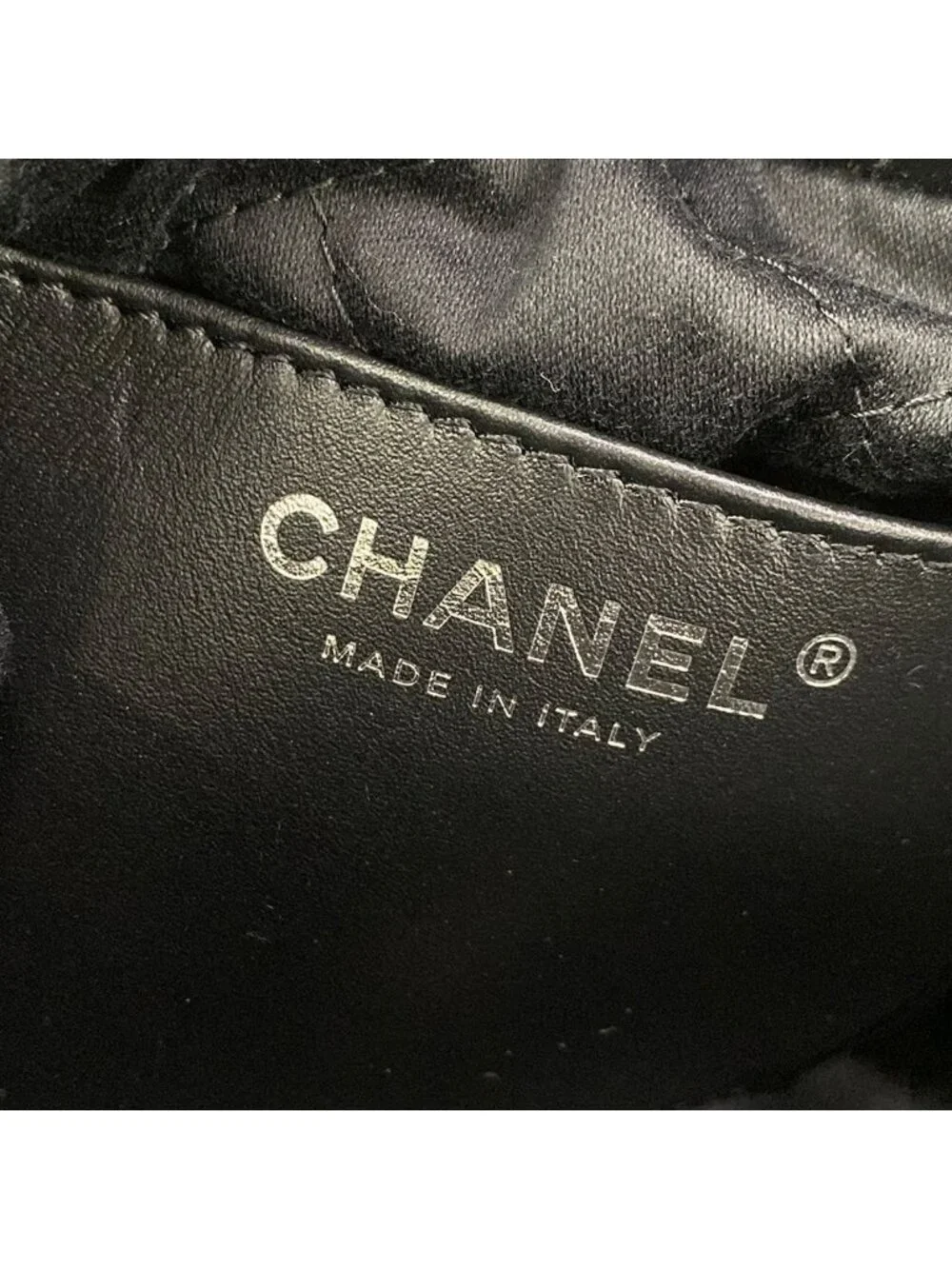 Chanel Shoulder Bag Chanel 22 Mini Black